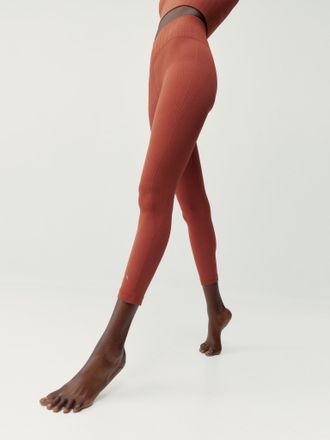 Born Living Yoga Legging Annapurna Marsala