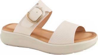 Andrea Womens Wedge Sandal In Bone