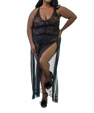 Oh l&agrave; l&agrave; Ch&eacute;ri Valentine Sheer Gown - Plus In Black
