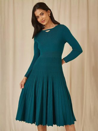 Pleated short gowns sale