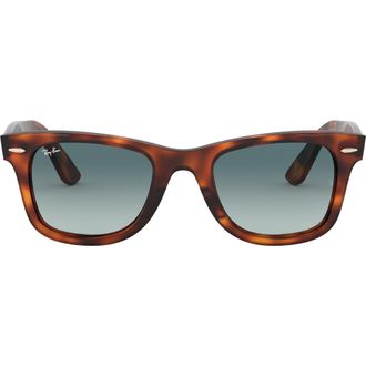 Ray-Ban 50mm Wayfarer Ease Gradient Sunglasses in Red Havana at Nordstrom
