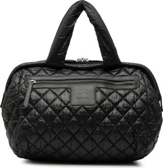 Chanel Pre-owned Handbags, female, Black, Size: ONE SIZE Pre-owned Quilted Fabric Travel Bag