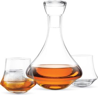 Final Touch Final Touch Revolve Decanter Set with 2 Revolve DOF Glasses