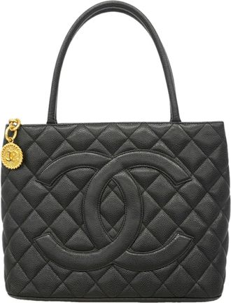 Chanel Black Grained Calfskin Tote Bag (Pre-Owned)