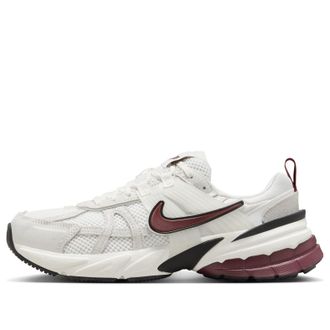 Nike (WMNS) Nike V2K Run SE White Black Team Red HQ3500-100