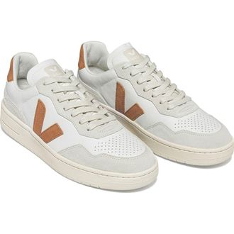 Veja V-90 Leather Sneaker in Extra-White Umber at Nordstrom Rack, Size 41