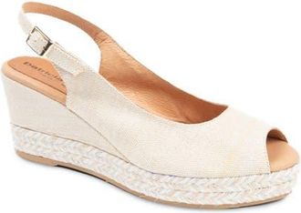 Patricia Green Piper Peep Toe Slingback Sandal in Cream Natural Metallic at Nordstrom, Size 10