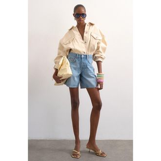 Topshop Editor Mid Rise Denim Shorts in Lblue at Nordstrom, Size 12 Us