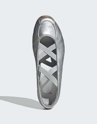 adidas Originals Ghost Sprint - Ballerine argento metallizzato con suola in gomma