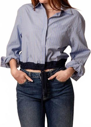 Elan Ellie Cropped Button Down Top In Blue