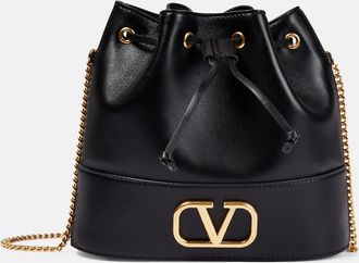 Valentino Garavani Secchiello VLogo Small in pelle