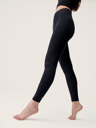 Born Living Yoga Legging India Black
