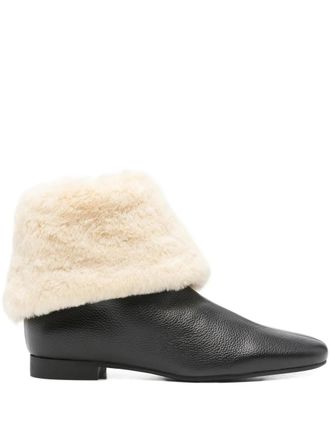 Toteme shearling boots - women - Sheep Skin/Shearling/Calf Leather/Rubber/Sheep Skin/Shearling/Calf Leather - 40 - Black
