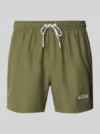HUGO BOSS Badeshorts mit Label-Applikation Modell DOGFISH in Khaki, Gr&ouml;&szlig;e XXL