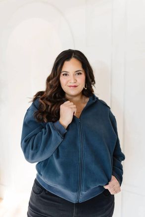 Yelete Womens Long Sleeve Hoodie In Blue