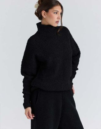 House of CB Brooklyn - Maglione nero in maglia boucl&eacute; di lana