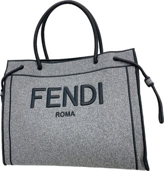 Fendi Gray Felt Tote Bag (Pre-Owned)