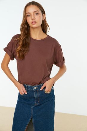 Trendyol Vrouwen Ronde hals Standaard mouw Basis T-shirt