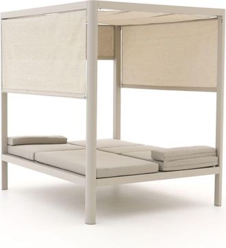 Bellagio la vita attrattiva Bellagio Padua lounge daybed