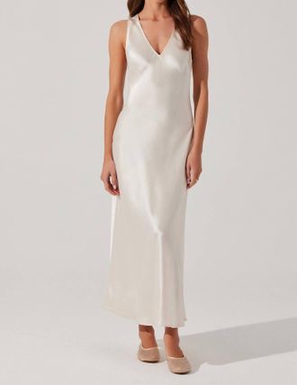 Astr Ellora Midi Dress In Ivory