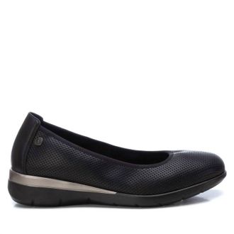 Xti Womens Flat Ballerina In Black
