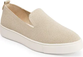 Me Too Fay Slip-On Sneaker in Bisque Metallic at Nordstrom, Size 9.5