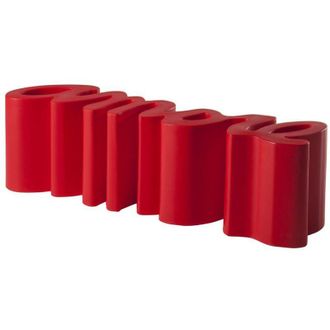 Slide Slide - Amore Rosso fiamma panca originale di design panchina da esterno interno giardino colorata polietilene terrazza veranda