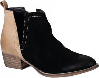 Diba Womens Stop By Ankle Booties In Black Cognac