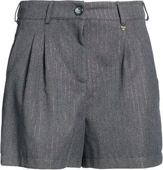 Liu Jo PARTES DE ABAJO - Pantalones cortos y bermudas en YOOX.COM