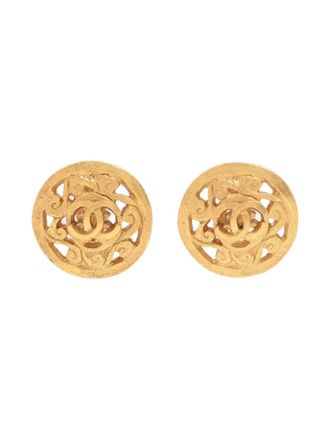 Chanel 1995 Interlocking CC clip-on earrings - women - Gold Plated - One Size
