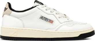 Autry Medalist Low Sponge Leren Sneakers - Dames - Sneakers - Wit - 40 EU - Schoenen