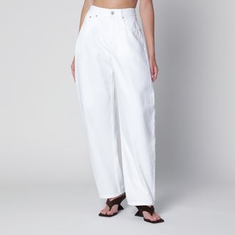 Alaia Jeans arrotondati in denim di cotone bianco