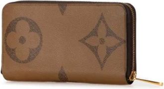 Louis Vuitton Pre-owned Wallets, female, Brown, Size: ONE SIZE Pre-owned Plastic Wallet