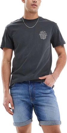 Lee Rider slim fit shorts in mid blue wash