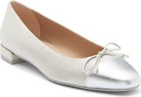 Stuart Weitzman Sleek Cap Toe Bow Flat in Silver at Nordstrom Rack, Size 9