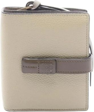 Loewe Pre-owned Wallets, female, Gray, Size: ONE SIZE Pre-owned Bi-Fold Wallet