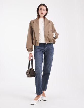Asos giacca con orlo a palloncino e collo sciallato beige-Verde