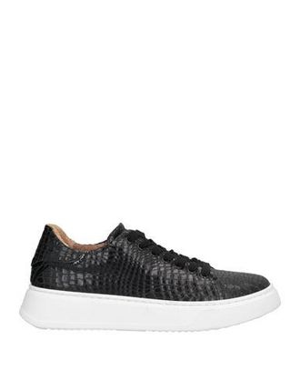 Stele Sneakers