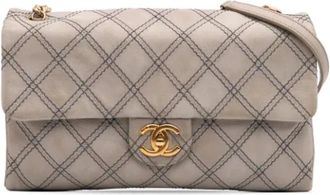 Chanel Pre-owned Cross Body Bags, female, Gray, Size: ONE SIZE Pre-owned Leather crossbody-bags