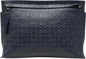 Loewe Pre-owned Clutches, female, Blue, Size: ONE SIZE Pre-owned Embossed Leather Clutch