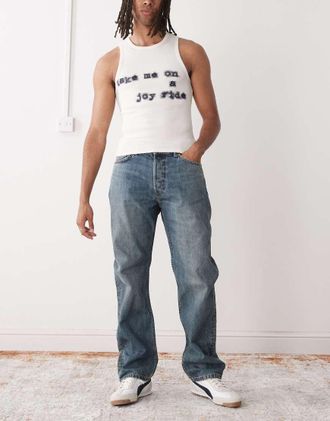 Weekday Space - Jeans dritti comodi lavaggio blu vintage