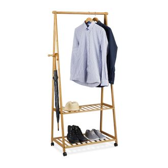 Relaxdays Perchero Ruedas, Burro Ropa Con 2 Estantes Para Zapatos, Colgador, 1 Ud., Bamb&uacute;, 166 X 84 X 45 Cm, Marr&oacute;n - Relaxdays