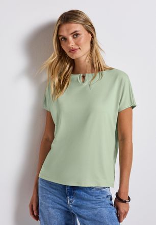 Street One Shirttop STREET ONE, Damen, Gr. 34, gr&uuml;n (soft jade gr&uuml;n), Obermaterial: 95% Viskose, 5% Elasthan, unifarben, regular fit taillenbedeckt, U-Boot-Aussc
