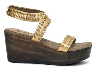 Calleen Cordero Womens Mesa Wedge In Gold Python With Brass Art