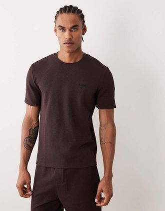 HUGO BOSS T-shirt da casa marrone a nido dape in coordinato