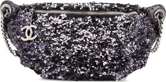 Chanel CC Charm Zip Waist Bag Sequins and Quilted Lambskin belt bag - Zwart