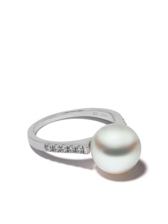 Yoko London Orecchini Classic in oro bianco 18kt con diamanti e perle dacqua dolce - Argento