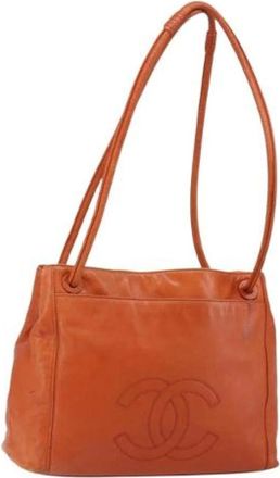 Chanel Pre-owned Shoulder Bags, female, Orange, Size: ONE SIZE Pre-owned Leather Shoulder Bag