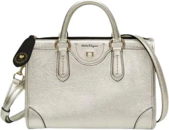Ferragamo Pre-owned Handbags, female, Gray, Size: ONE SIZE Pre-owned Gancini 21 0388 Handbag