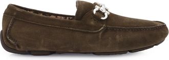 Ferragamo Salvatore Ferragamo Mens Muschio Driver With Gancini Ornament, Size 6.5 EEE